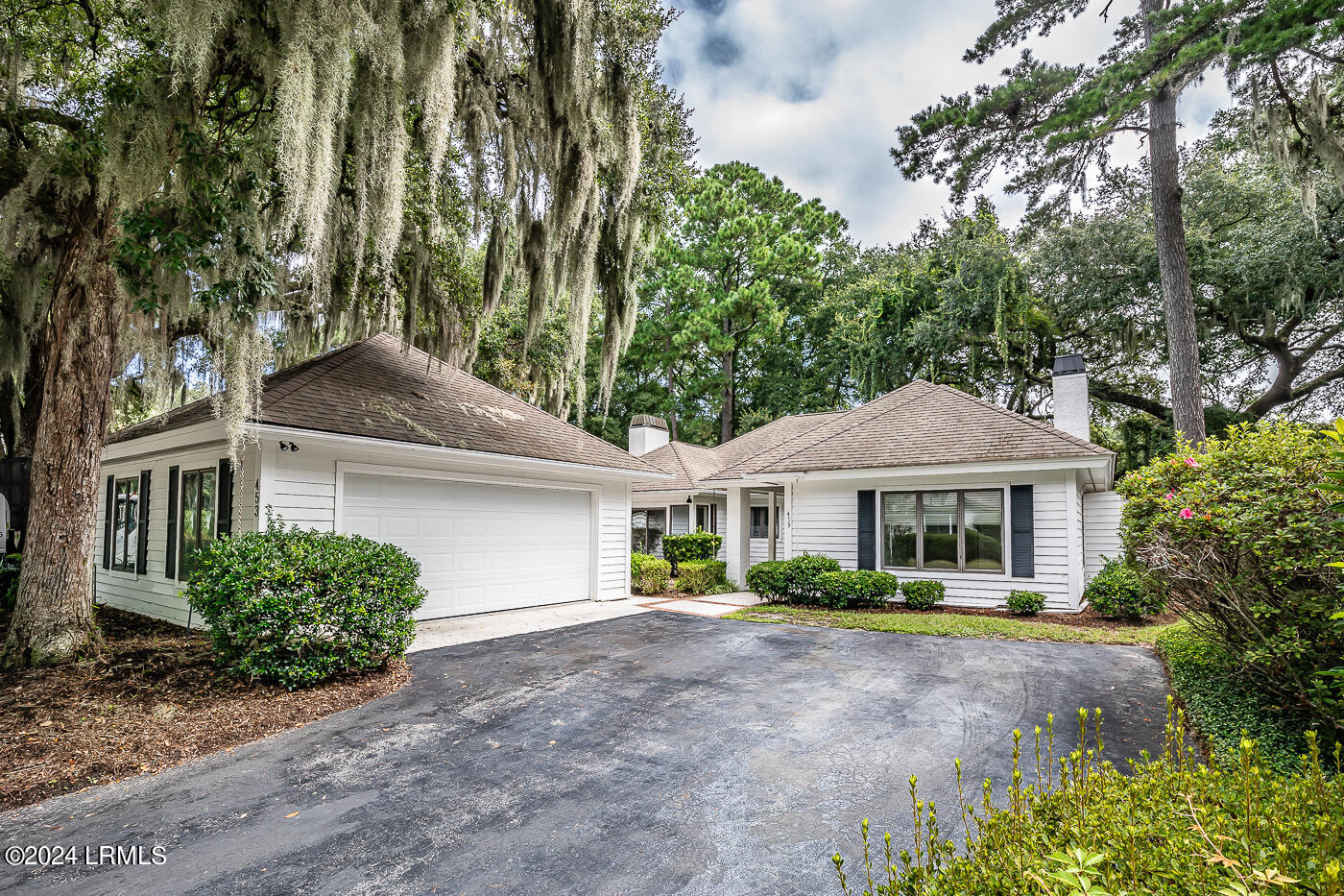 Bb Sams Dr, Saint Helena Island, SC 29920