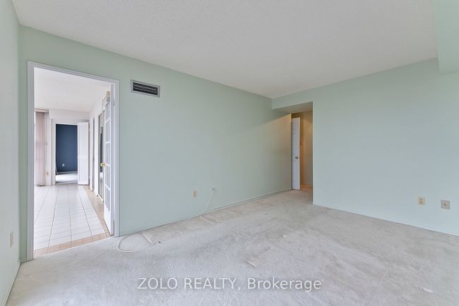911 - 40 Harding Blvd, Condo with 3 bedrooms, 2 bathrooms and 1 parking in Richmond Hill ON | Image 16