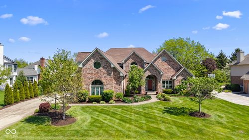 12541 Pembrooke Cir, Carmel, IN, 46032-8340 | Card Image