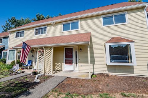 apt-5-59 Holyoke St, Lynn, MA, 01905-1756 | Card Image