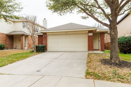 12113 Thicket Bend Dr, Fort Worth, TX, 76244-5530 | Card Image