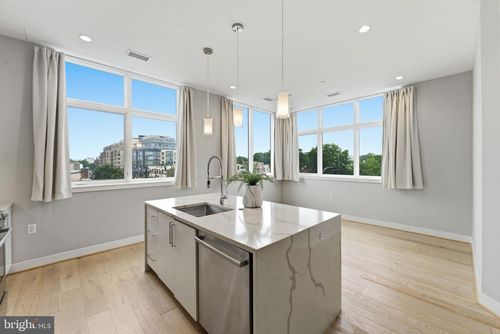 304-646 H St Ne, WASHINGTON, DC, 20002-6986 | Card Image