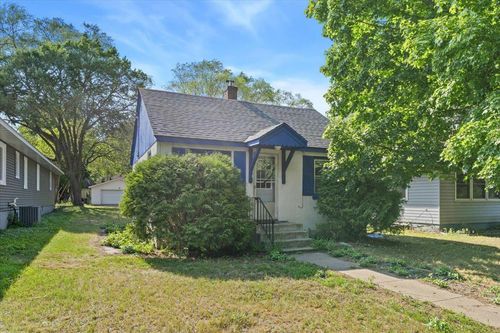 1719 7th Ave S, Saint Cloud, MN, 56301-5750 | Card Image