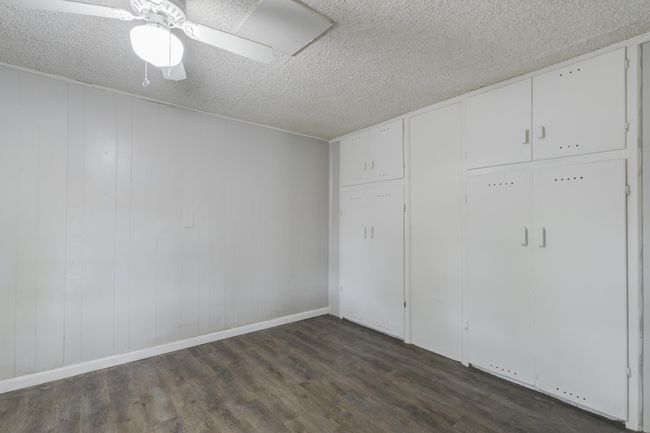 4716 42 Nd St, Home with 4 bedrooms, 3 bathrooms and null parking in Lubbock TX | Image 15