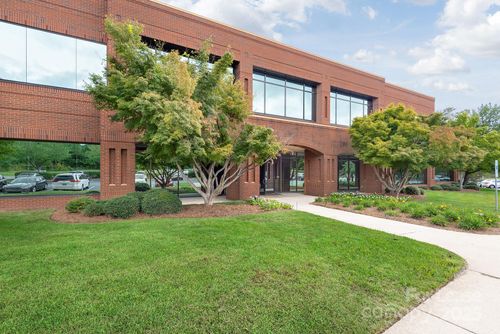 200-1200 Ridgefield Boulevard, Asheville, NC, 28806 | Card Image