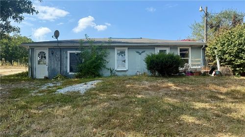 12561 Duquette Ave Ne, Hartville, OH, 44632-9368 | Card Image