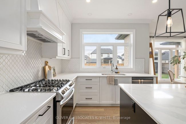 6345 Old Garrison Blvd, House other with 4 bedrooms, 3 bathrooms and 2 parking in London ON | Image 14