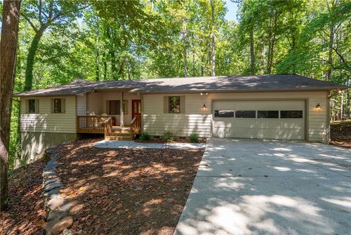 4 Mainsail Dr, Salem, SC, 29676-4218 | Card Image