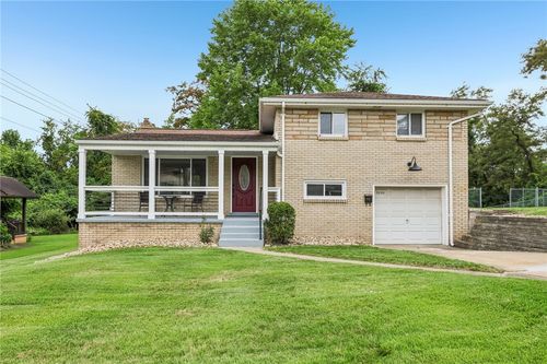 5208 Woodland Dr, West Mifflin, PA, 15122 | Card Image
