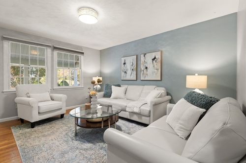 7 Dempsey Way, Westford, MA, 01886-1298 | Card Image