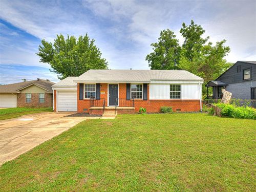 313 E Northrup Dr, Midwest City, OK, 73110-5338 | Card Image