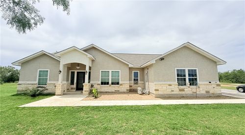 105 Hidden Hvn, Floresville, TX, 78114-0060 | Card Image