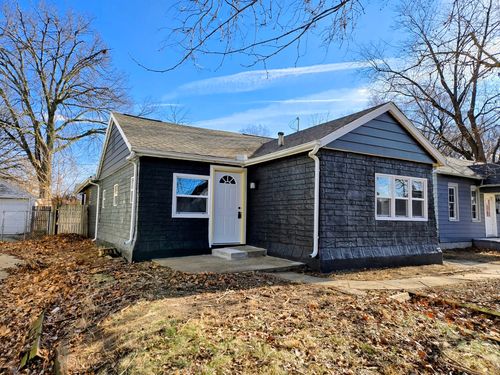 1208 S 3rd St, Pekin, IL, 61554-4435 | Card Image