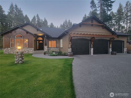 1945 Se Van Skiver Rd, Port Orchard, WA, 98367-8515 | Card Image