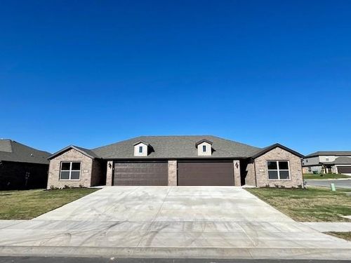 410 Rama St, Centerton, AR, 72719-4033 | Card Image