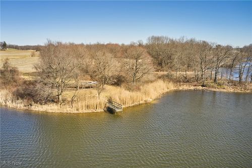 37 Lakeview Drive, Mogadore, OH, 44260 | Card Image