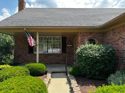 7356 Hedgerow Ct, Canton, MI, 48187-1565 | Card Image