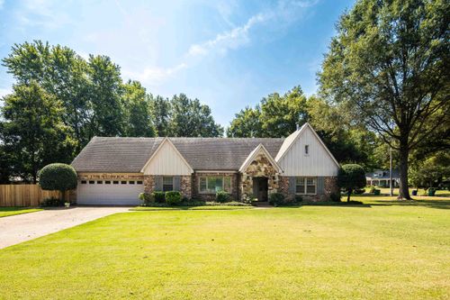 7691 Mchenry Cir N, Germantown, TN, 38138-2259 | Card Image