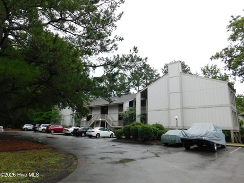 6222 Harbourside Dr, New Bern, NC, 28560-7287 | Card Image