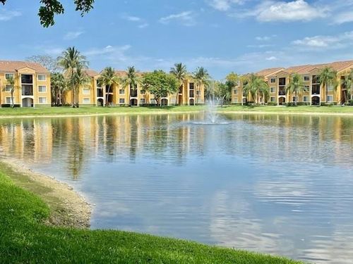 apt-305-2301 W Preserve Way, Miramar, FL, 33025-6594 | Card Image