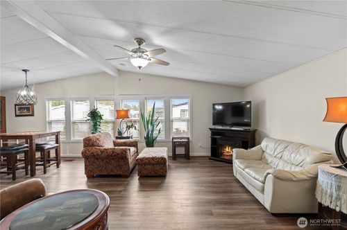 unit-145-1427 100th St Sw, Everett, WA, 98204-1106 | Card Image