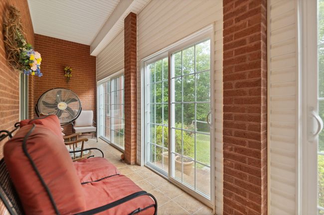225 Hilltop Rd, Home with 3 bedrooms, 3 bathrooms and null parking in East Bernstadt KY | Image 38