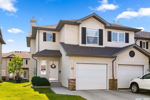 48-3101 Tregarva Dr E, Regina, SK, S4V0K7 | Card Image