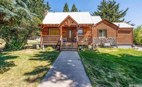371 Hooper Ave, Soda Springs, ID, 83276-1420 | Card Image