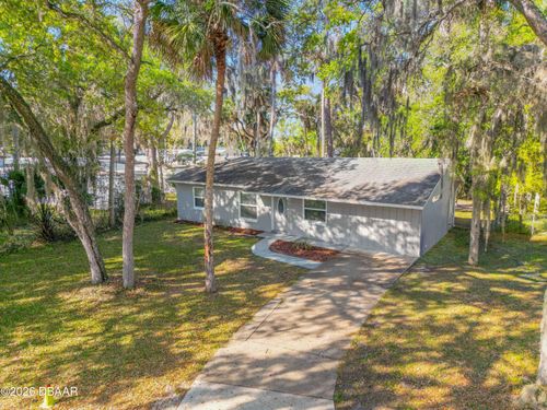 420 Perdita Ave, Edgewater, FL, 32132-1522 | Card Image