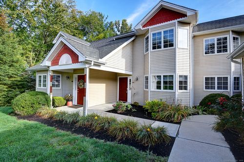 962-962 Pleasant Valley Rd, South Windsor, CT, 06074-4219 | Card Image