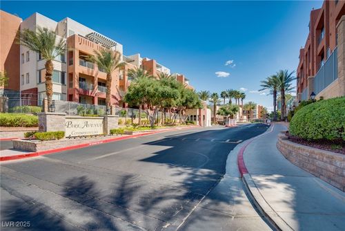 208-35 E Agate Ave, Las Vegas, NV, 89123-6074 | Card Image