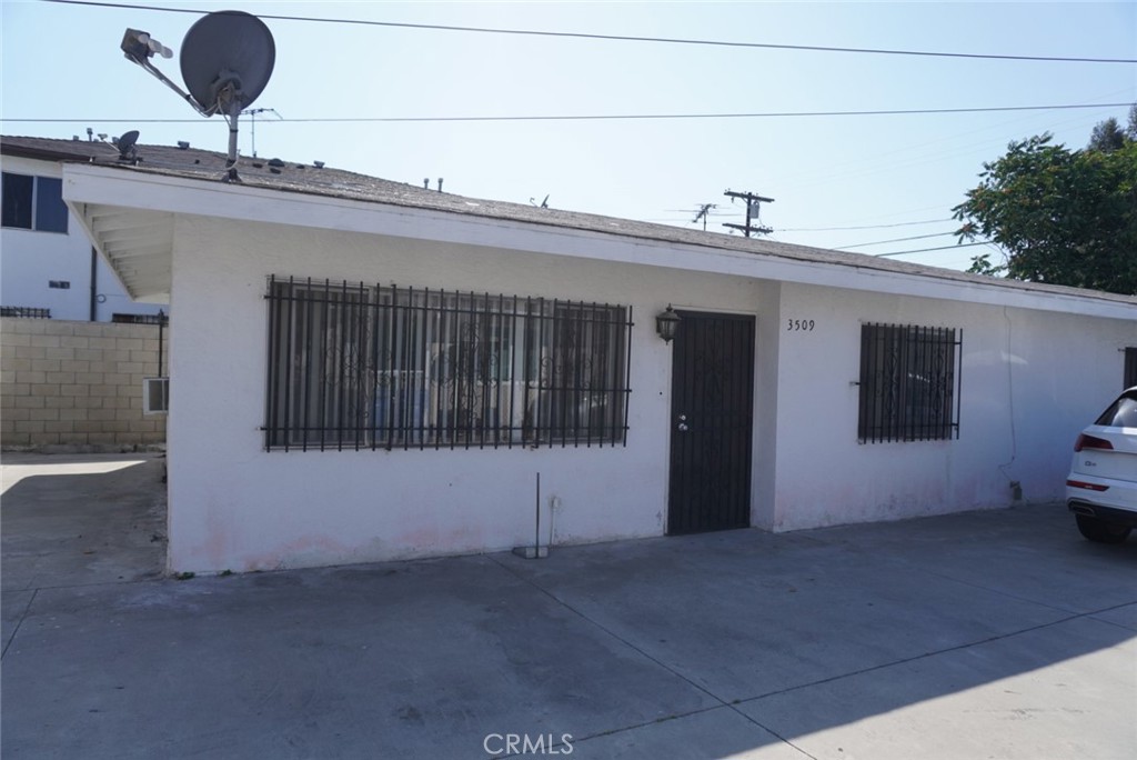Residential Lease in Los Angeles 3