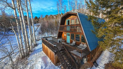 52 Cedar Dr, Star Valley Ranch, WY, 83127-5035 | Card Image