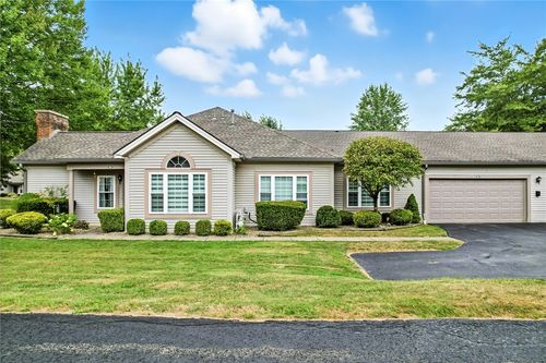 84 Stone Ridge Blvd, Hermitage, PA, 16148-9177 | Card Image