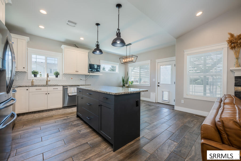 Residential in Ammon 3