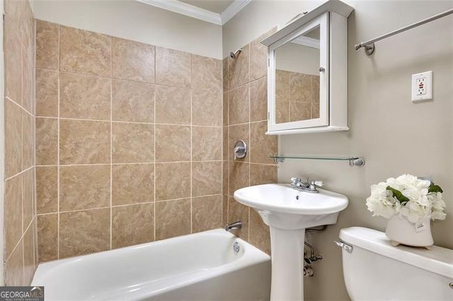 1887 Hickory Rd, House other with 3 bedrooms, 2 bathrooms and 4 parking in Chamblee GA | Image 28