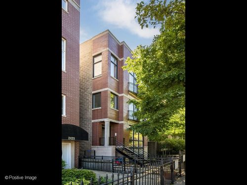 2-2431 W Walton St, Chicago, IL, 60622-4615 | Card Image