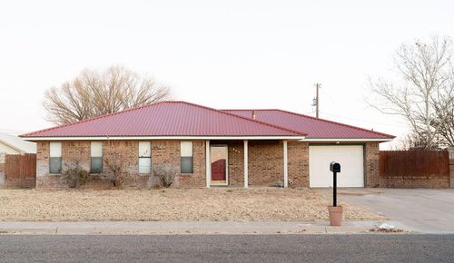 609 E Fir St, Denver City, TX, 79323-3763 | Card Image