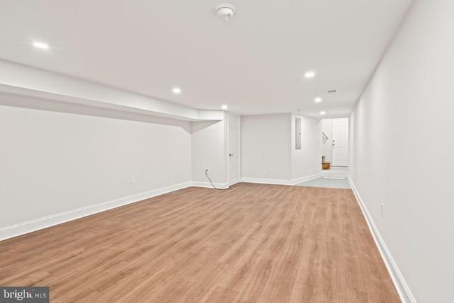 6445 N Sydenham St, Townhouse with 3 bedrooms, 2 bathrooms and null parking in PHILADELPHIA PA | Image 19