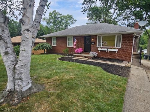 165 Stevenson Ave, Akron, OH, 44312-1627 | Card Image