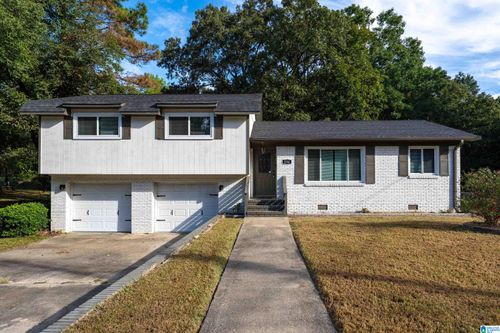 256 Westchester Dr, BIRMINGHAM, AL, 35215-1722 | Card Image