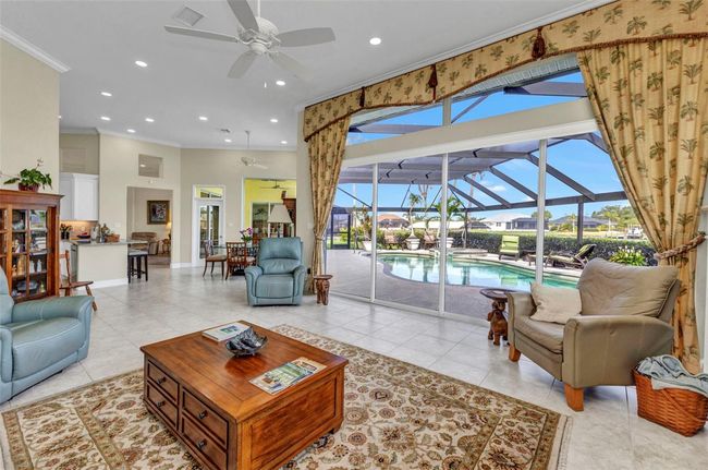 15490 Seafoam Cir, House other with 3 bedrooms, 3 bathrooms and null parking in PORT CHARLOTTE FL | Image 35