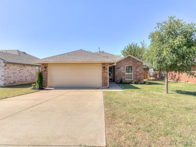 4105 Madison Avenue, House other with 3 bedrooms, 2 bathrooms and null parking in Moore OK | Image 2