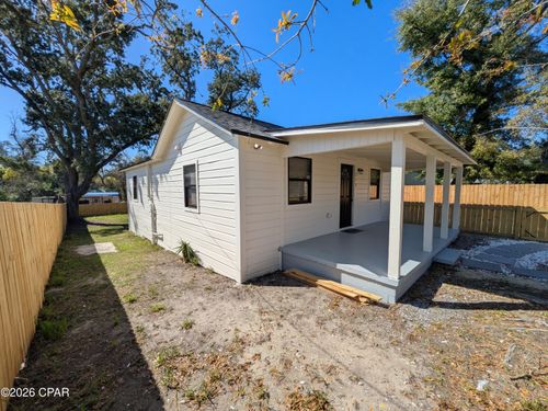 213 Springfield Ave, Panama City, FL, 32401-5658 | Card Image