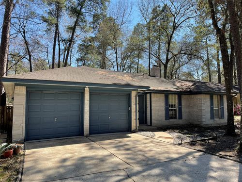 13 N Deerfoot Cir, The Woodlands, TX, 77380-3916 | Card Image