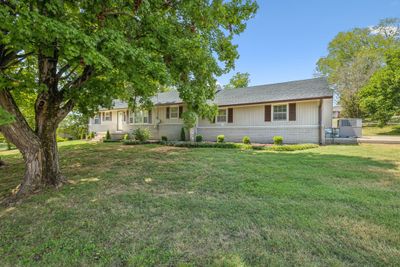 1704 June Ave, House other with 3 bedrooms, 2 bathrooms and 3 parking in Shelbyville TN | Image 1