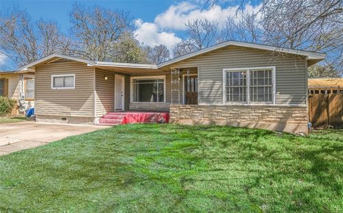 7515 Grover Ave, Austin, TX, 78757-1915 | Card Image