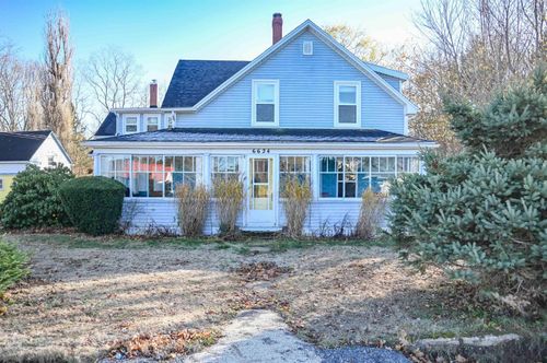 {{alt}} | Card Image