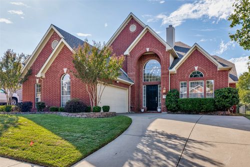 909 Palm Desert Drive, Garland, TX, 75044 | Card Image