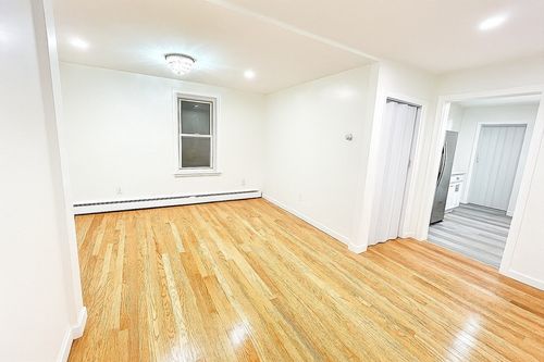 1-22 Clinton St, Mansfield, MA, 02048-1904 | Card Image